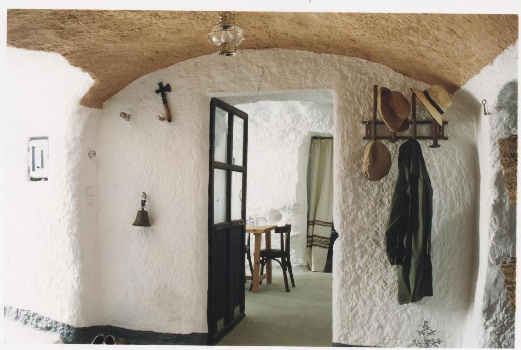 Апартаменты Cuevas Alcobas Баса Номер фото